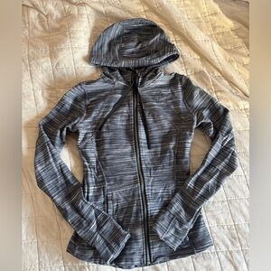 Lululemon hooded define Nulu